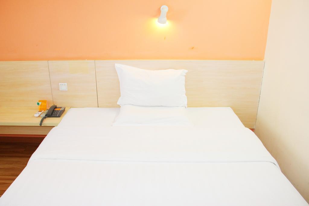 7Days Inn Guangzhou Longkou East חדר תמונה