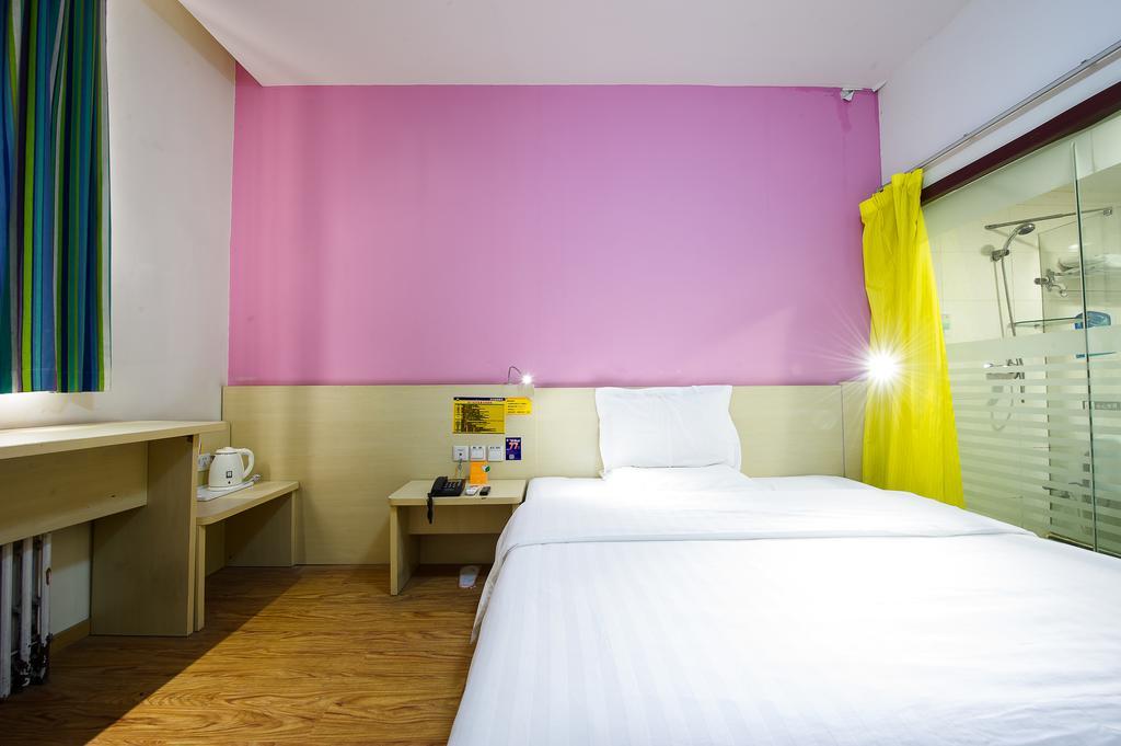 7Days Inn Guangzhou Longkou East מראה חיצוני תמונה