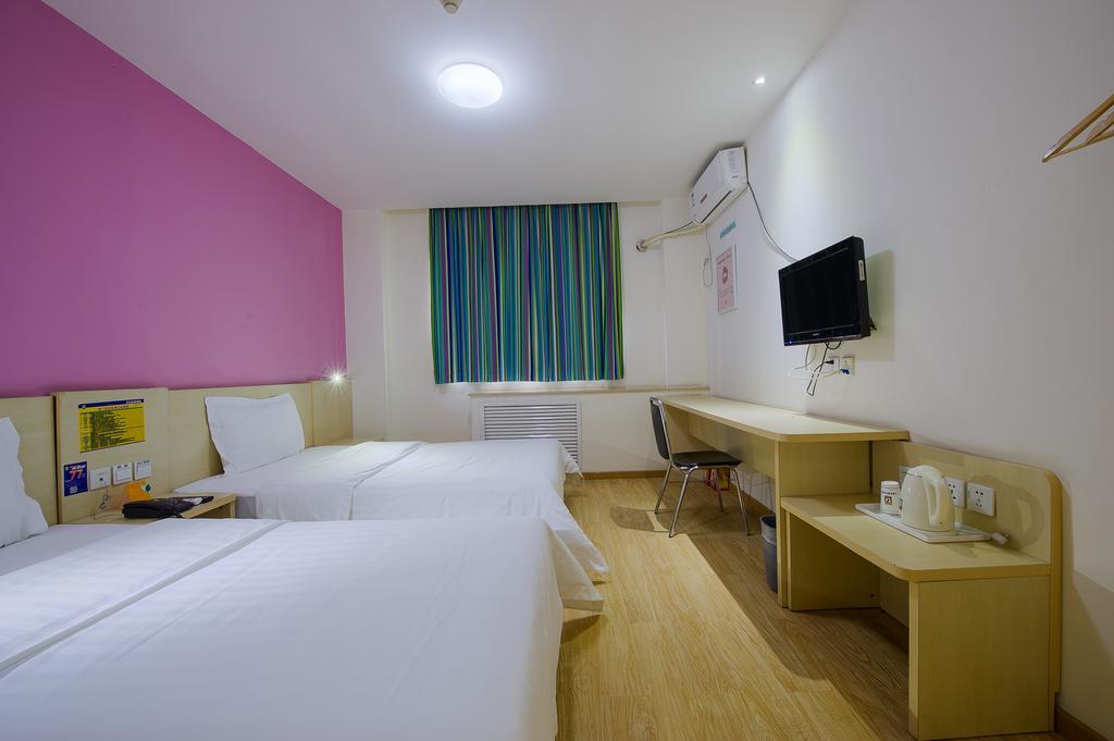 7Days Inn Guangzhou Longkou East מראה חיצוני תמונה