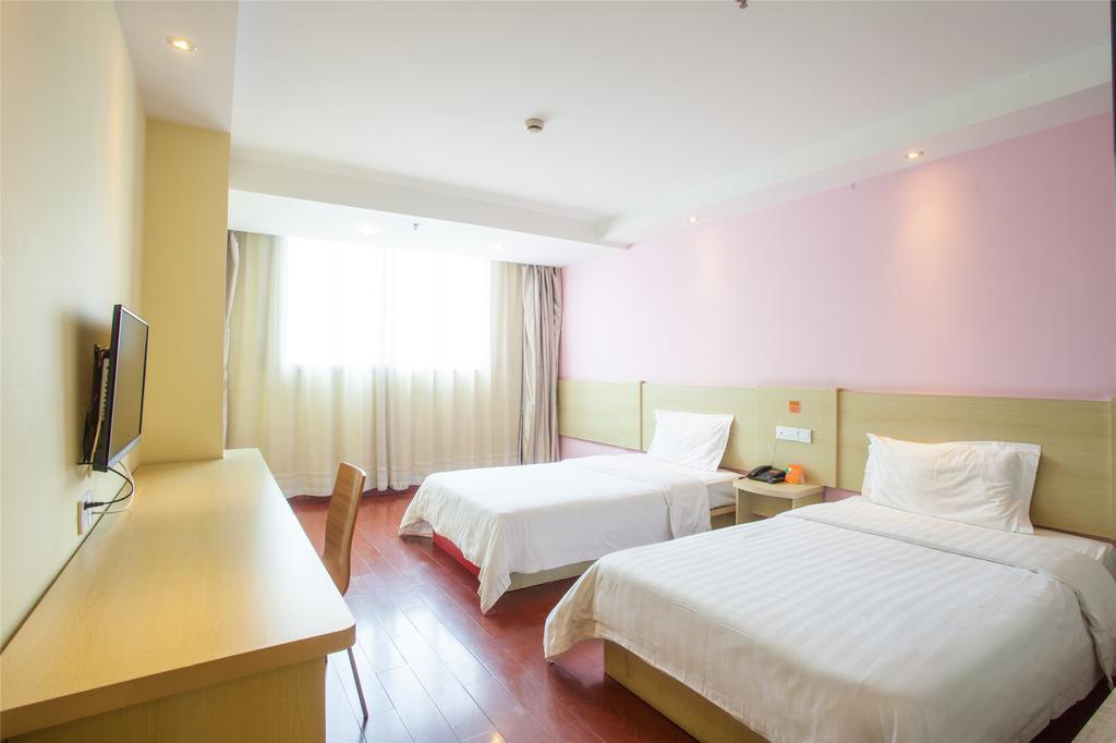 7Days Inn Guangzhou Longkou East מראה חיצוני תמונה