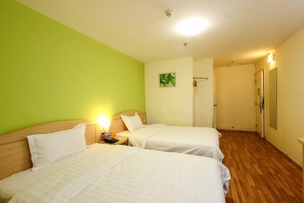 7Days Inn Guangzhou Longkou East מראה חיצוני תמונה