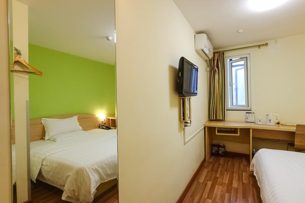 7Days Inn Guangzhou Longkou East מראה חיצוני תמונה